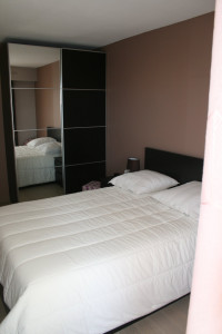 Photo de galerie - Décoration (Peinture, pose de parquet) et montage de meubles en kit