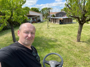 Photo de galerie - Tonte de pelouse - Débroussaillage