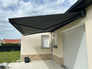 Photo de galerie - Store banne