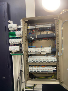 Photo de galerie - Installation tableu électrique 