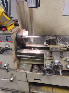 Photo de galerie - étant équipé de plusieurs machines je peux réparé, recréer usinée tout type de pièces 
