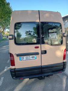 Photo de galerie - Pour le transport de colis et de matériel Renault Master 2