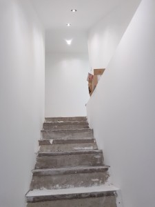 Photo de galerie - Aménagement Acces étage 
grenier/combles aménageables
Placo, isolation, enduit, peinture 
