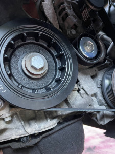 Photo de galerie - Remplacement kit courroie accessoire 