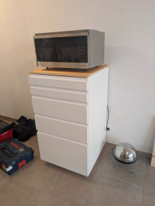 Photo de galerie - Montage de meuble en kit