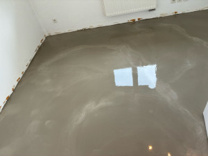 Photo de galerie - Reagreage au sols avant parquet 