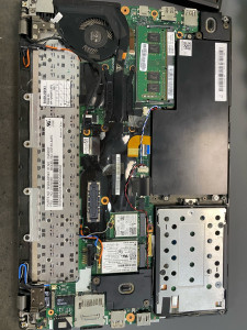 Photo de galerie - Changement d’une nappe vidéo + Webcam