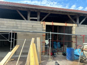 Photo de galerie - Fermeture bâtiment avec poutre de garages 