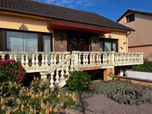 Photo de galerie - Nettoyage et mise en peinture des garde corps 