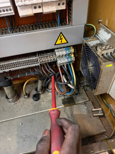 Photo de galerie - Dépannage électrique 