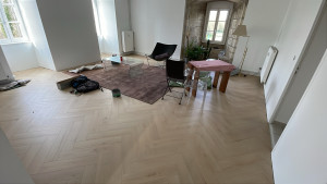Photo de galerie - Pose parquet en épis 