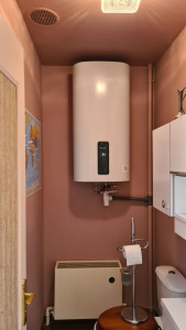 Photo de galerie - Installation d'un chauffe eau semi instantané en parallèle d'une chaudière fioul 