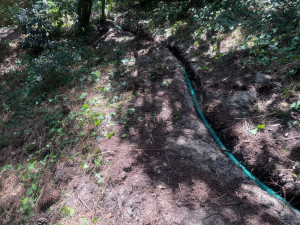 Photo de galerie - Création tranchée passage gaine fibre 