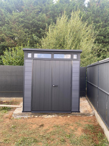 Photo de galerie - Montage cabane de jardin