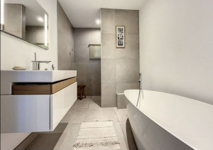 Photo de galerie - Rénovation complète d'une salle de bain 