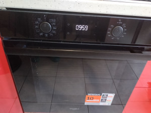 Photo de galerie - Nettoyage vitrine four encastrable 