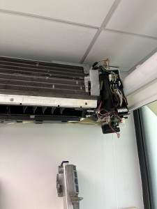 Photo de galerie - Remplacement carte électronique mono-Split 