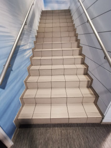 Photo de galerie - Nettoyages escaliers