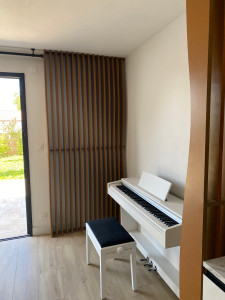 Photo de galerie - Pose de x3 panneaux acoustiques