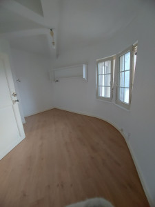 Photo de galerie - Pose parquet,  peinture 