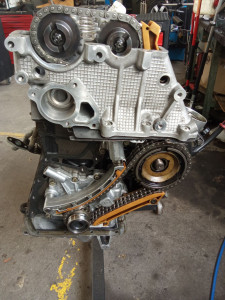 Photo de galerie - Changement de la chaîne de distribution sur un moteur bmw 
