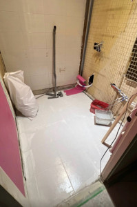 Photo de galerie - Dépose d’une salle de bain 