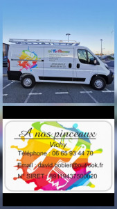 Photo de galerie - Bonjour à tous je propose mes services.
Peintre.
Plaquiste.
Ratissage.
Pose papier-peint.
Sol.
Nettoyage haute pression