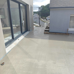 Photo de galerie - Terrasse sur plot béton
