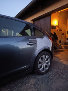 Photo de galerie - Réparation aile arg et peinture 