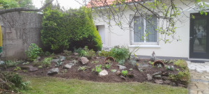 Photo de galerie - Création d'une rocaille Apres