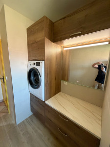 Photo de galerie - Pose de meubles de salle de bain et miroir 