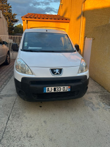 Photo de galerie - Diagnostic de panne sur se Peugeot Partner. remplacement Vanne EGR , Distribution + kit accessoire, vidange complète 