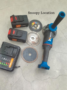 Photo de galerie - Bonjour location disqueuse batterie prix 10 euros jour une caution vous sera demande et restituée après retour du matériel matériel sur Marseille vauban 