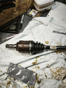 Photo de galerie - Remplacement Soufflet de cardan 