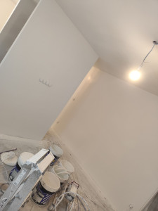 Photo de galerie - Refais une chambre complète avec placo isolation bande peinture toilette et douche suite parentale entièrement refaite