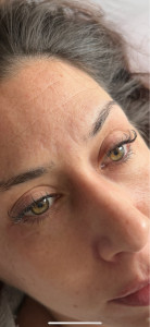 Photo de galerie - Extension de cils , pose classique effet naturel