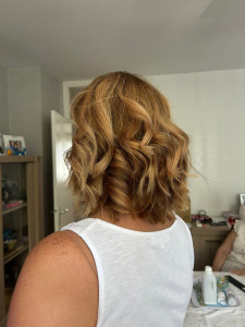 Photo de galerie - Balayage ombré avec gloss et coupe brushing 
