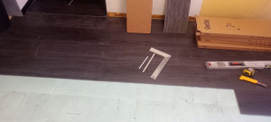 Photo de galerie - Pendant sol stratifié vynil pour cuisine 