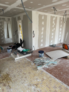 Photo de galerie - Placo, mur, plafond, isolation joint, peinture