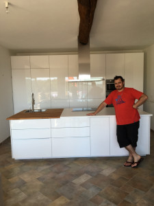 Photo de galerie - Réalisation dune cuisine avec îlot central 
