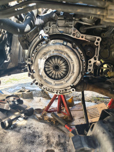 Photo de galerie - Remplacement d un embrayage sur 207 1.6l HDi 90cv