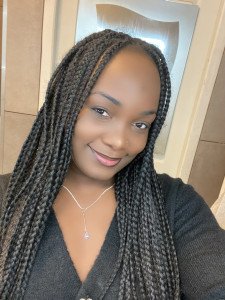 Photo de galerie - Je propose de l’aide à domicile et je suis une personne polyvalente j’exerce plusieurs services notamment l’aide aux personnes âgées, babysitting et femme de ménage