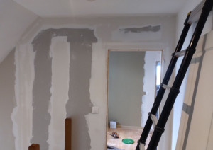 Photo de galerie - Pose bande a joint et enduit.