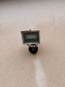 Photo de galerie - Avant la dépose de l’ancien luminaire 