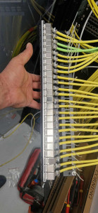 Photo de galerie - Branchement RJ45 (informatique) dans des bureaux 