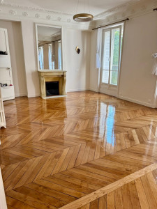 Photo de galerie - Ponçage et vitrification du parquet 