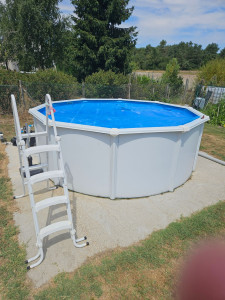Photo de galerie - Montage de piscine et entretien 