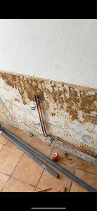 Photo de galerie - Alimentation d’un lavabo en attente 