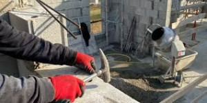 Photo de galerie - Dalle, chape, piscine béton, pose ipn, ouverture, enduit, ratissage, mur, murette, ceinture, fondation, carrelage, dalle, pose portail et portillon, ravalement façade, enduit à la chaux, moellons, vrp