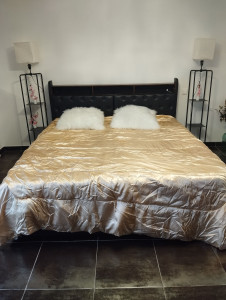 Photo de galerie - Lit avec coffre et bandeau led